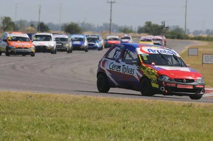 El Turismo Pista va por la segunda fecha del año