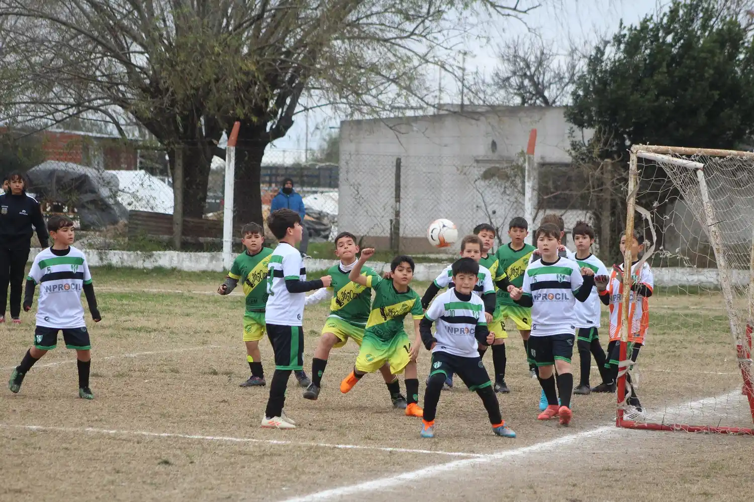Suspensión de la jornada de fútbol infantil en Gualeguay por razones climáticas