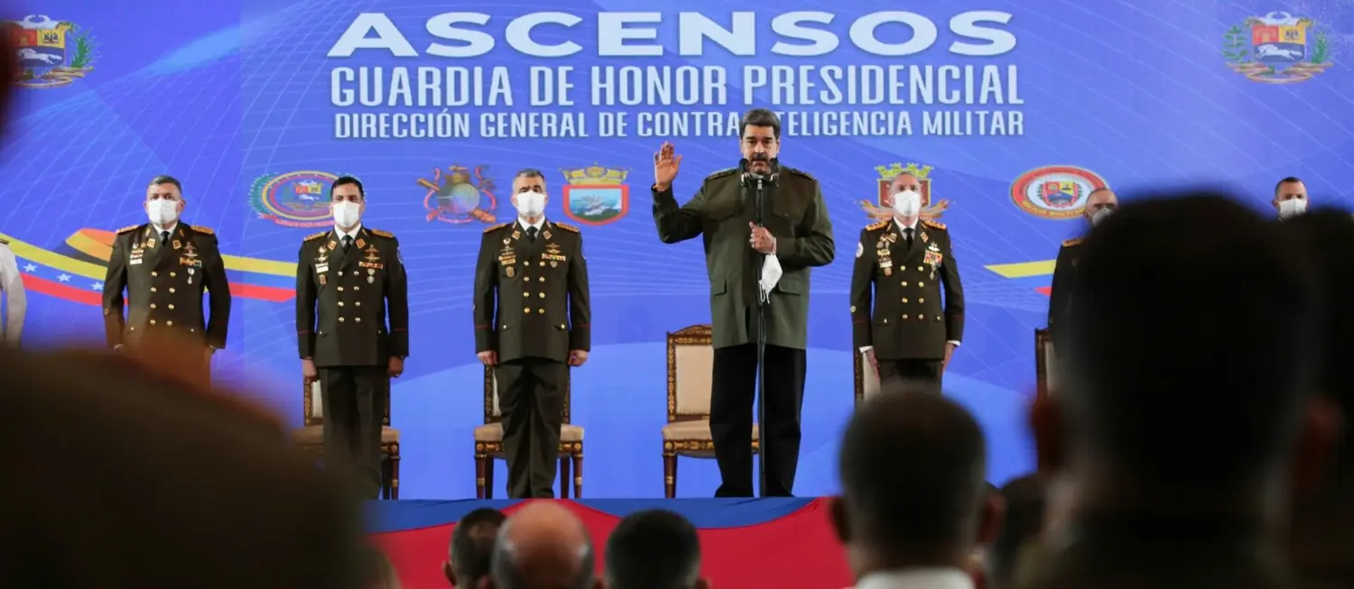 MADURO ASEVERA que Duque prepara algo antes de irse