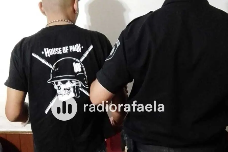 Detenido por no obedecer a la autoridad