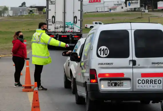 Persiste el tránsito en los accesos y desafectaron un móvil que prestaba servicios allí 