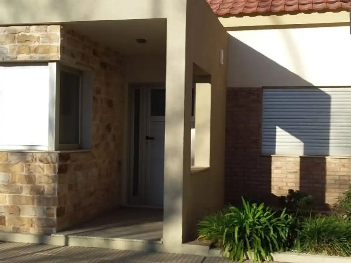 Roban más de 30.000 pesos de una vivienda