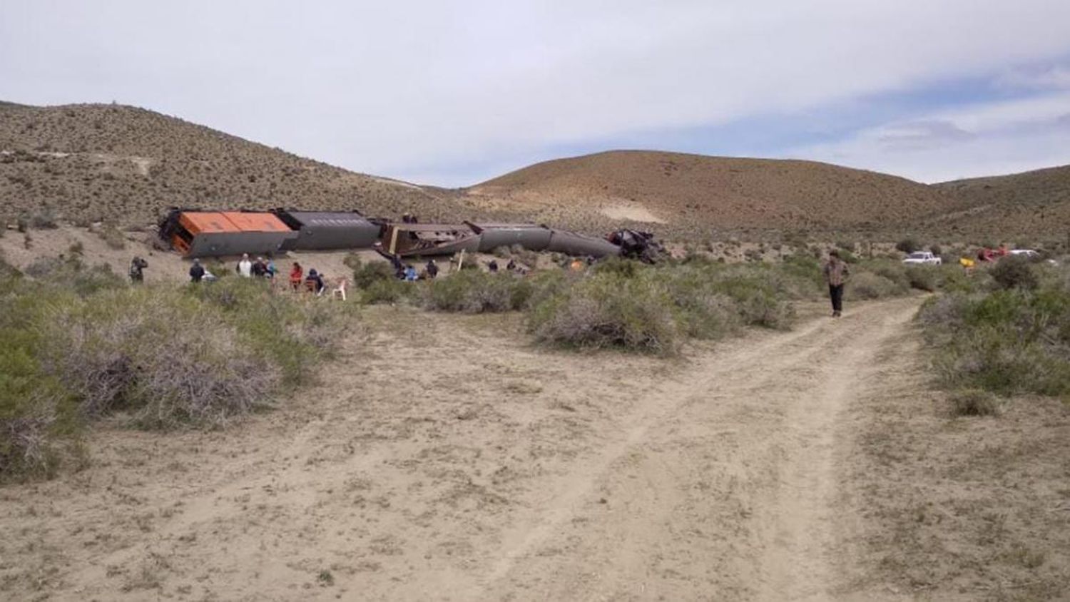 Cuatro heridos al descarrilar el histórico tren La Trochita