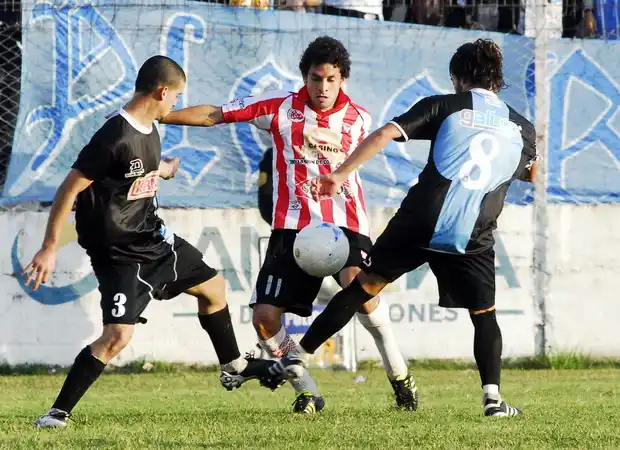 Juventud perdió tres puntos con Atlético en Paraná