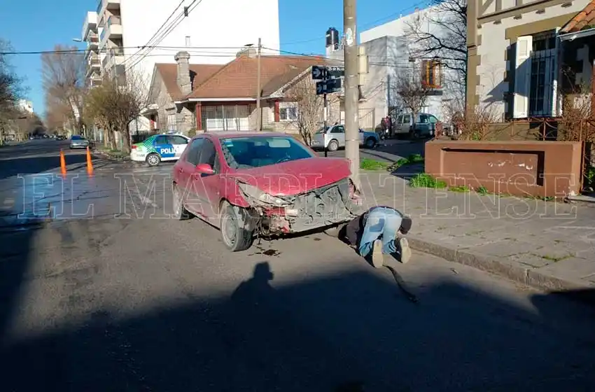 Brutal choque en Dorrego y 25 de Mayo