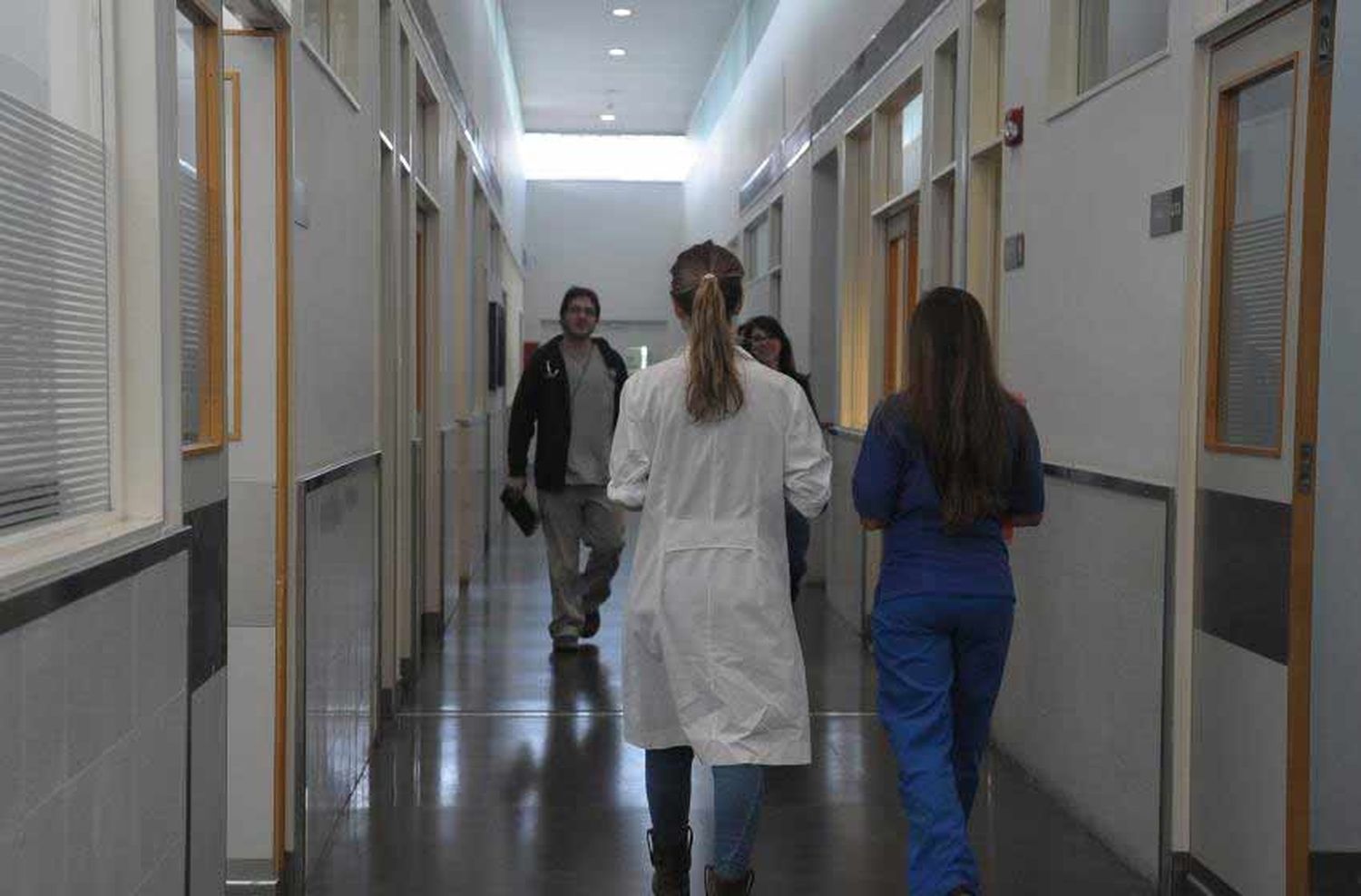 Clínicas y sanatorios rosarinos podrán atender pacientes con turnos programados