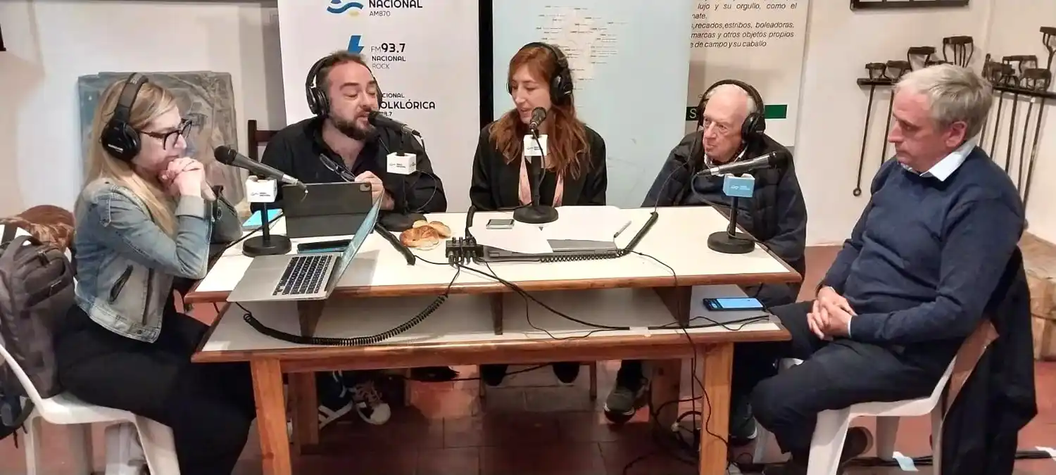 ESPECIAL DESDE CHASCOMÚS: Radio Nacional realizó un programa homenaje a Raúl Alfonsín a 40 años de su triunfo electoral