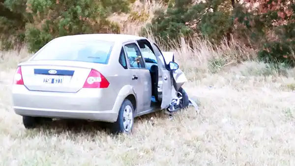 El hombre que estrelló su auto contra el patrullero está preso