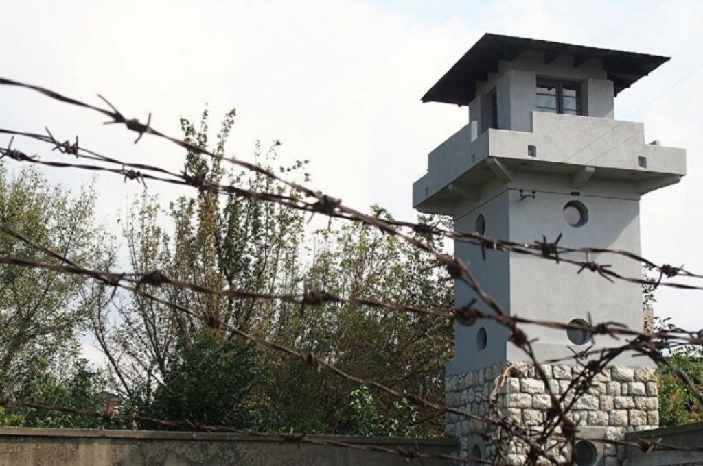 Murió un preso en la cárcel de Las Flores tras una pelea