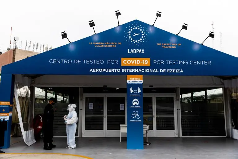 Variante Delta: Ocho de nueve turistas bonaerenses cumplen con el aislamiento en hoteles