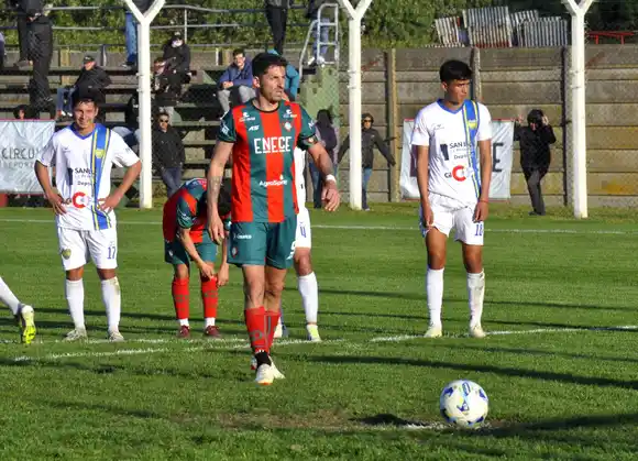 Imanol Iriberri acordó su permanencia en Círculo Deportivo