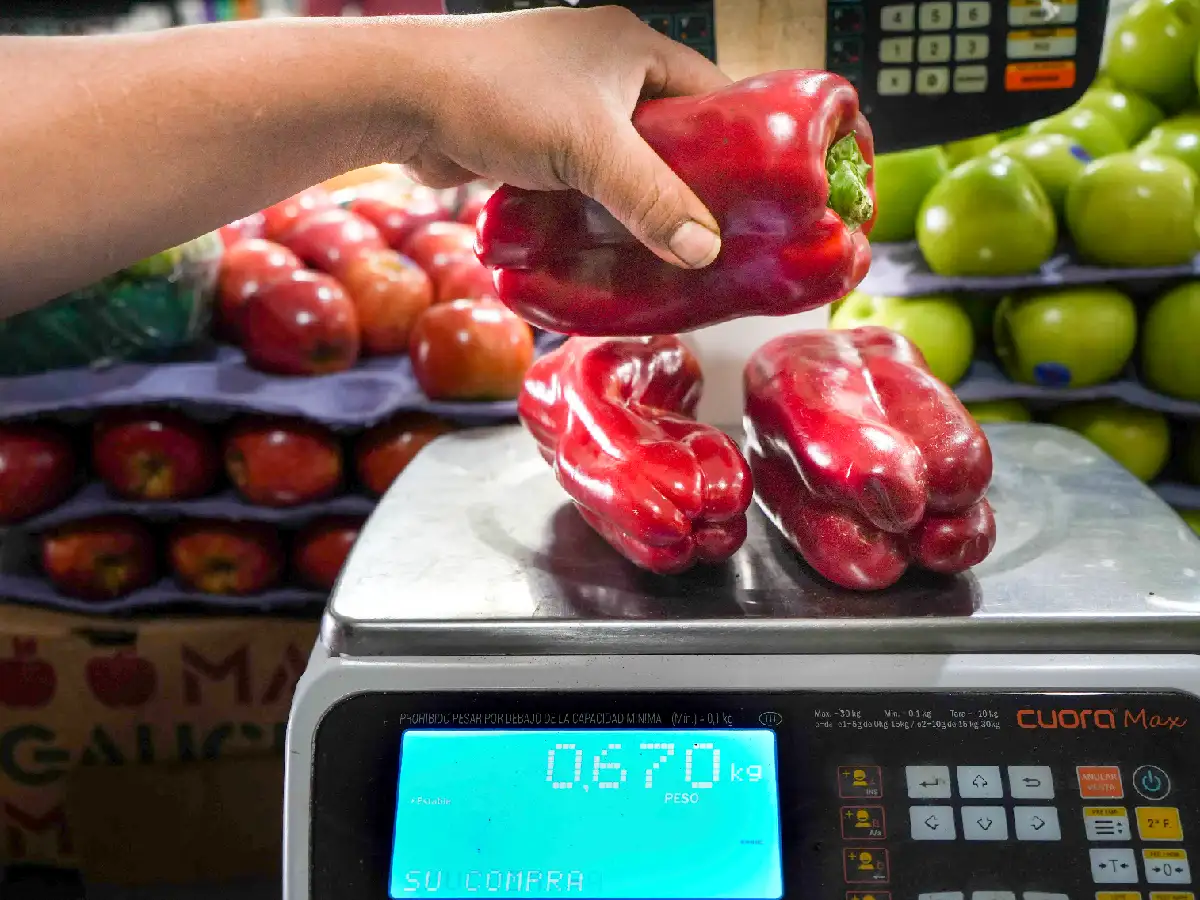 Los precios de alimentos y bebidas pasaron el 10% de inflación mensual y llevan acumulados en el año 41,2%