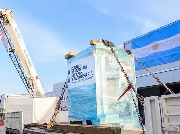 Insfrán anunció $12.800 millones para el 
Ciclotrón para producir insumos oncológicos