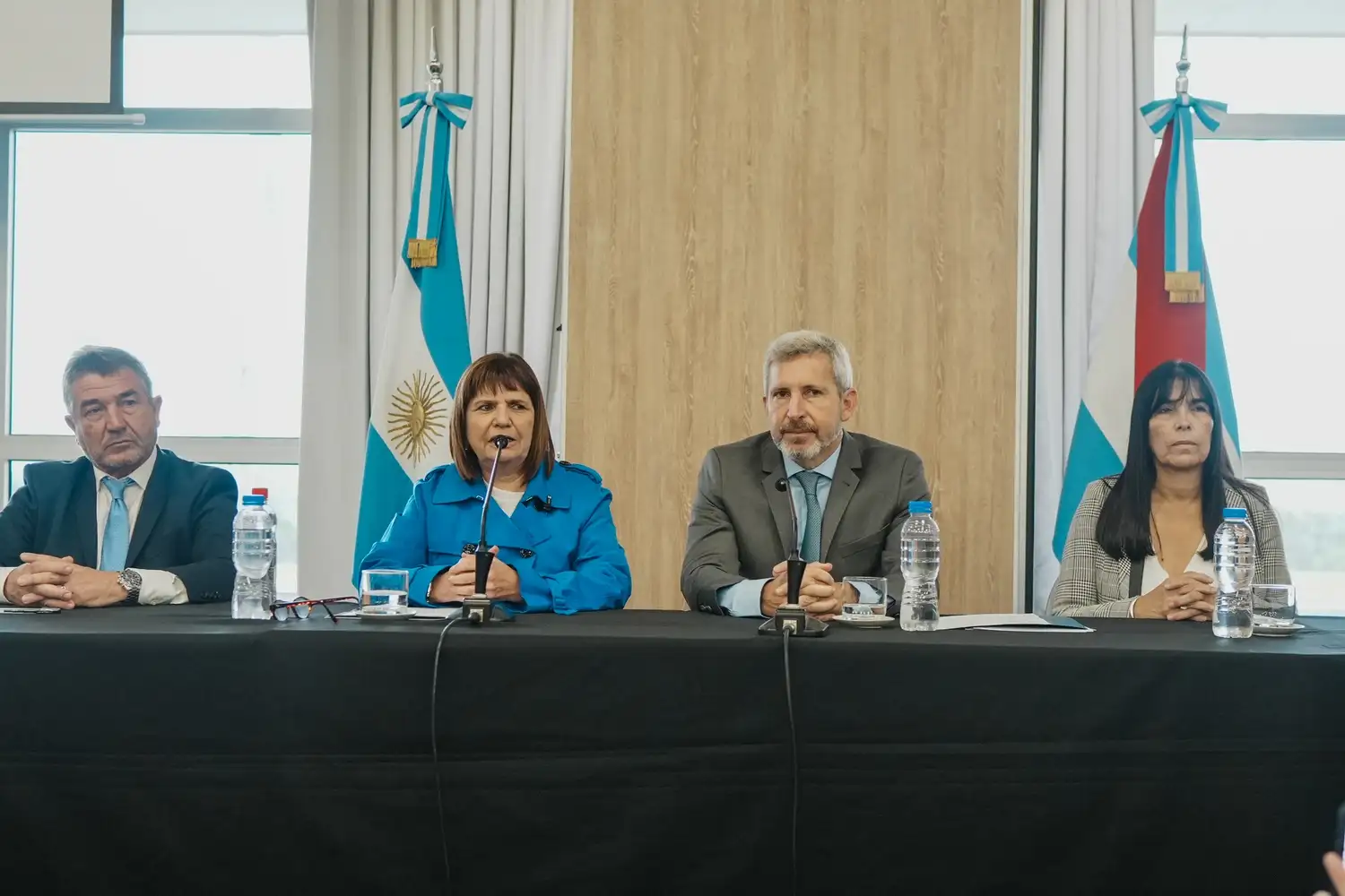 Frigerio y Bullrich dieron inicio al 'Curso Avanzado en la Lucha contra el Narcotráfico' en Paraná