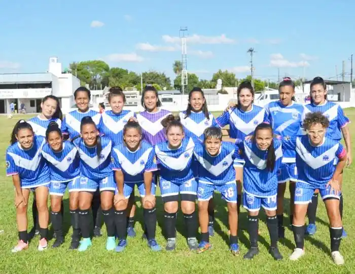 El fútbol femenino  de la Copa Entre Ríos  en zona de definiciones