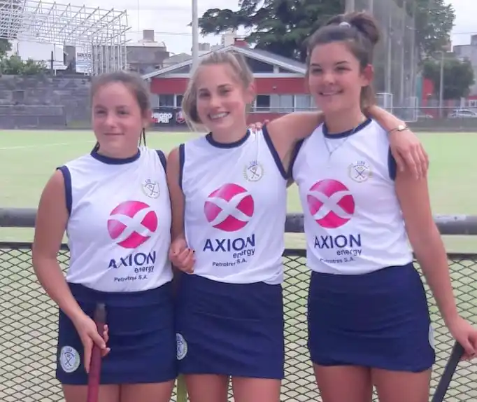 Compitieron con la selección de hockey Sub-14 de Tres Arroyos