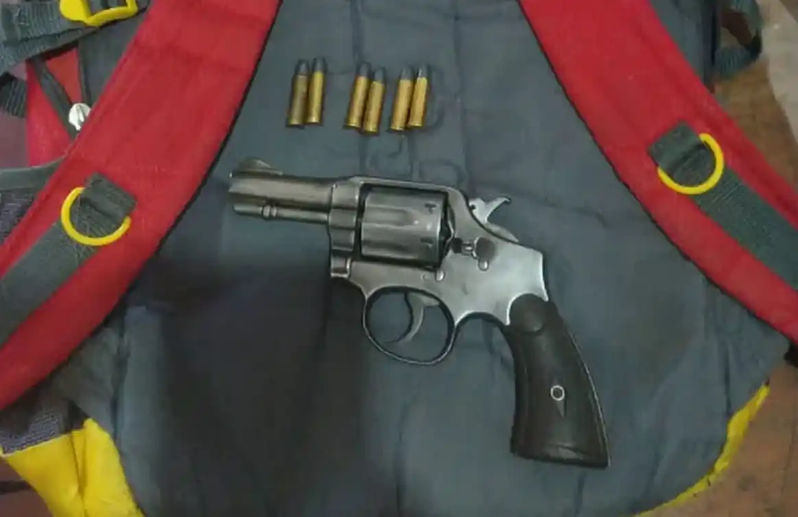 Un alumno fue armado a la escuela y causó alarma entre sus compañeros