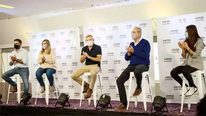 La lista Juntos por Entre Ríos dio a conocer sus candidatos