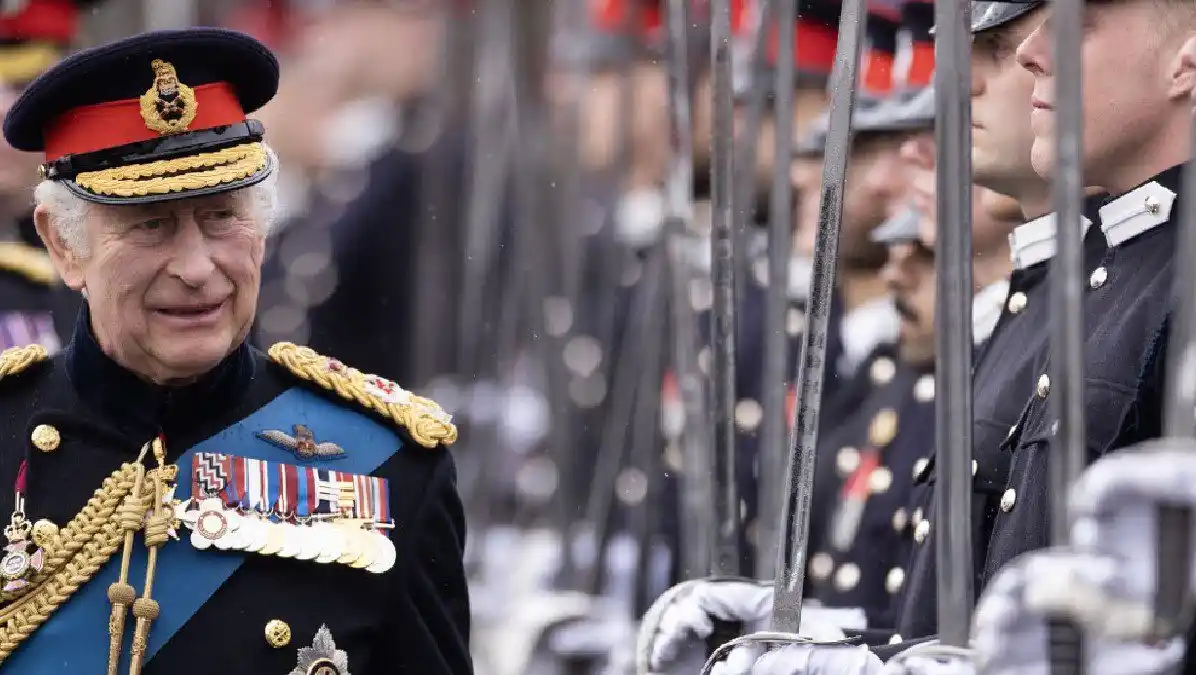 BUENAS NOTICIAS: El cáncer del rey Carlos III fue «detectado temprano»