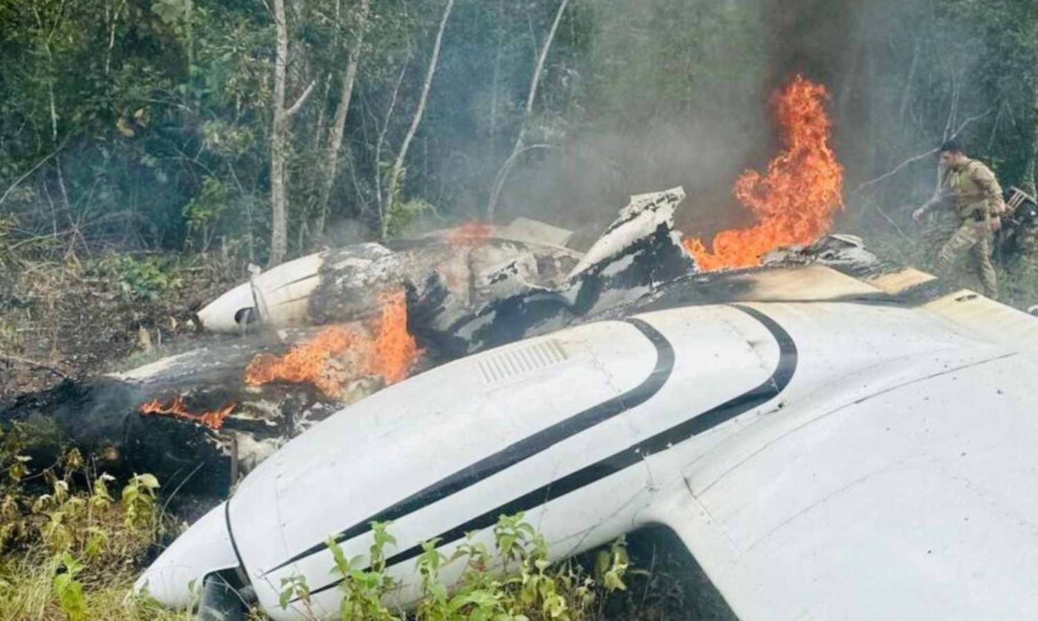 Interceptan avión con droga en Amazonas tras ingreso irregular desde Perú