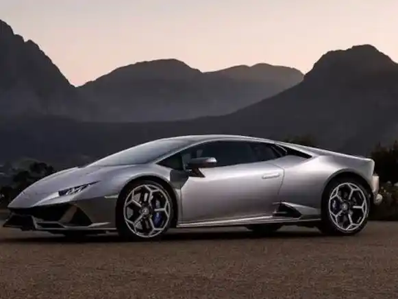 Velocidad máxima de 325 km/h: cómo era el Lamborghini en el que murieron Diogo Jota y André Silva