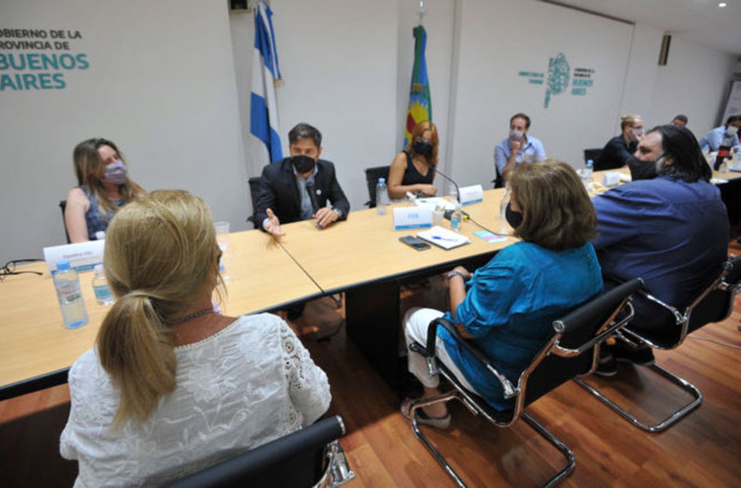 Antes del inicio de las clases, Kicillof llegó a un acuerdo salarial con los docentes