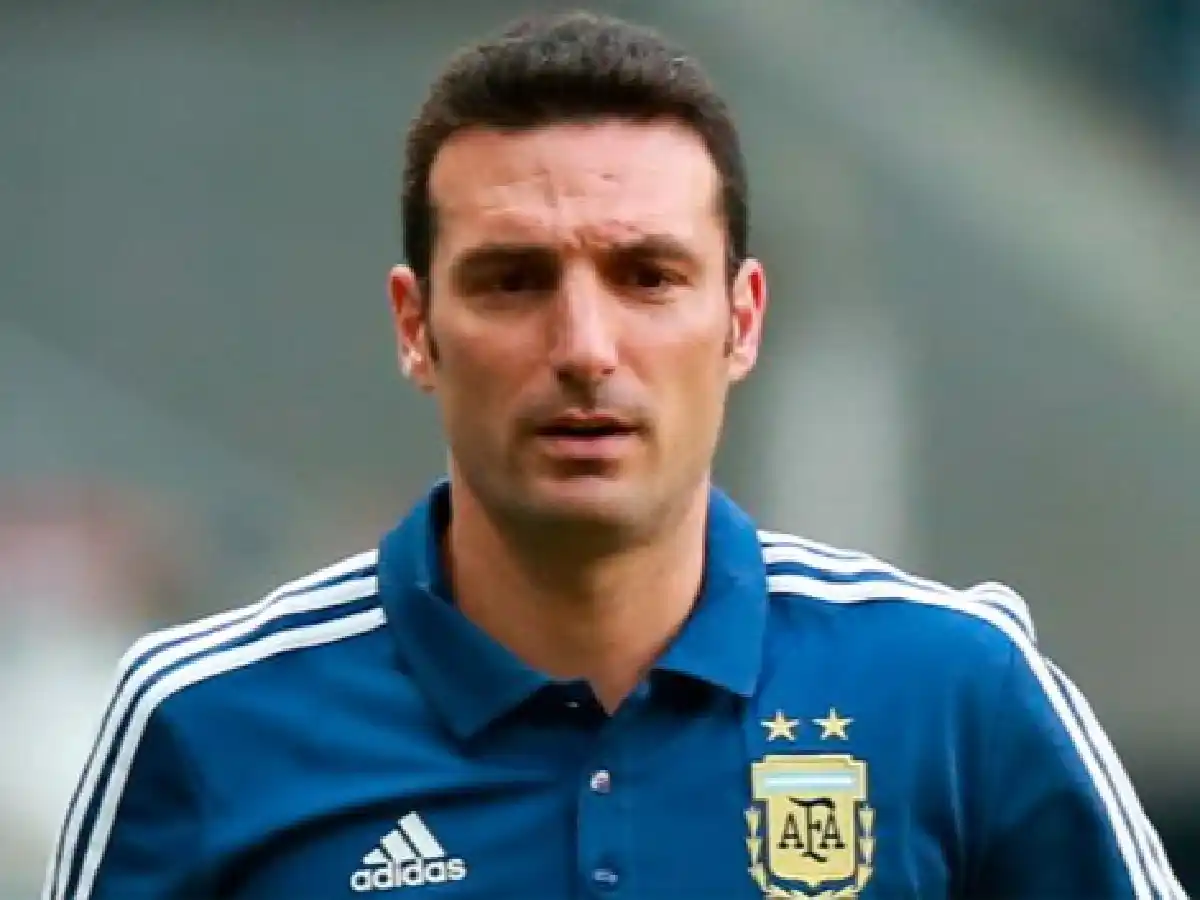  "Me gustaría que la selección  juegue en La Bombonera", dijo Scaloni