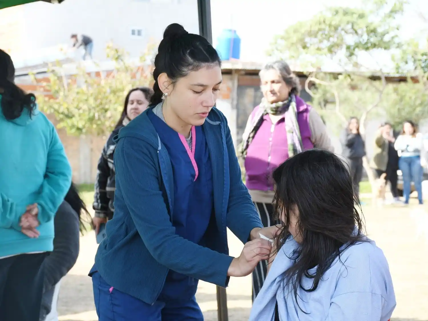 Vecinos del barrio Pancho Ramírez participaron de una jornada territorial de acceso a programas municipales