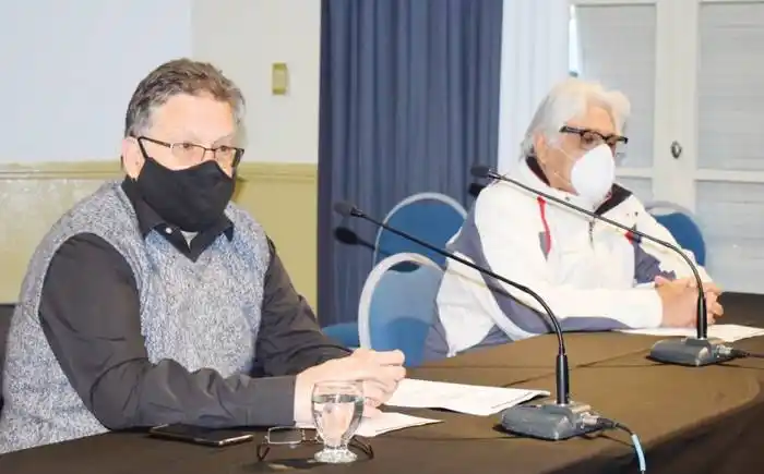 Vuelven las restricciones en los espacios públicos