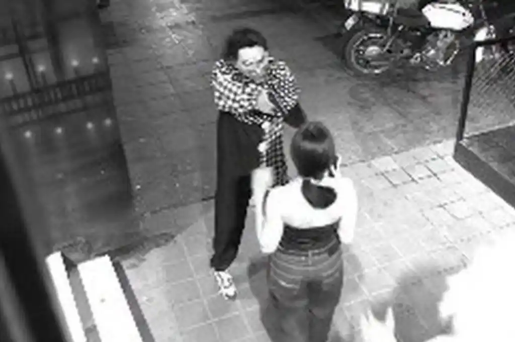 Polémica promoción de una fiesta