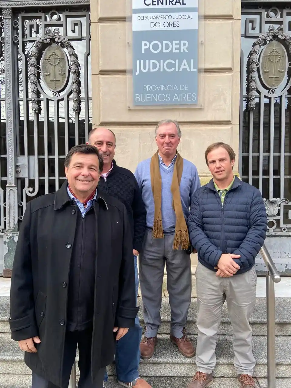 Reunión en Dolores: Productores rurales de Chascomús se reúnen con autoridades judiciales y policiales para abordar la seguridad en el campo