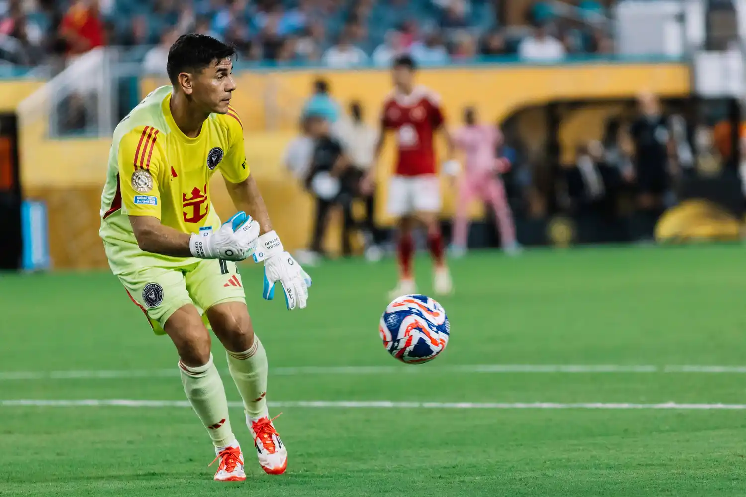 Comenzó el Mundial de Clubes: fueron a ver a Messi, terminaron viendo a los arqueros