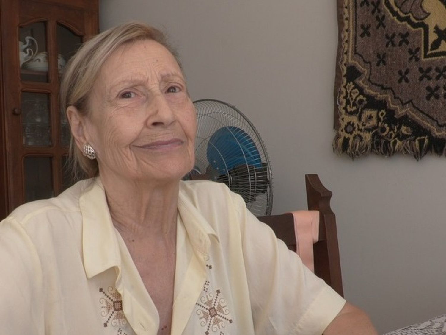 Le recortaron los medicamentos y no le alcanza para vivir