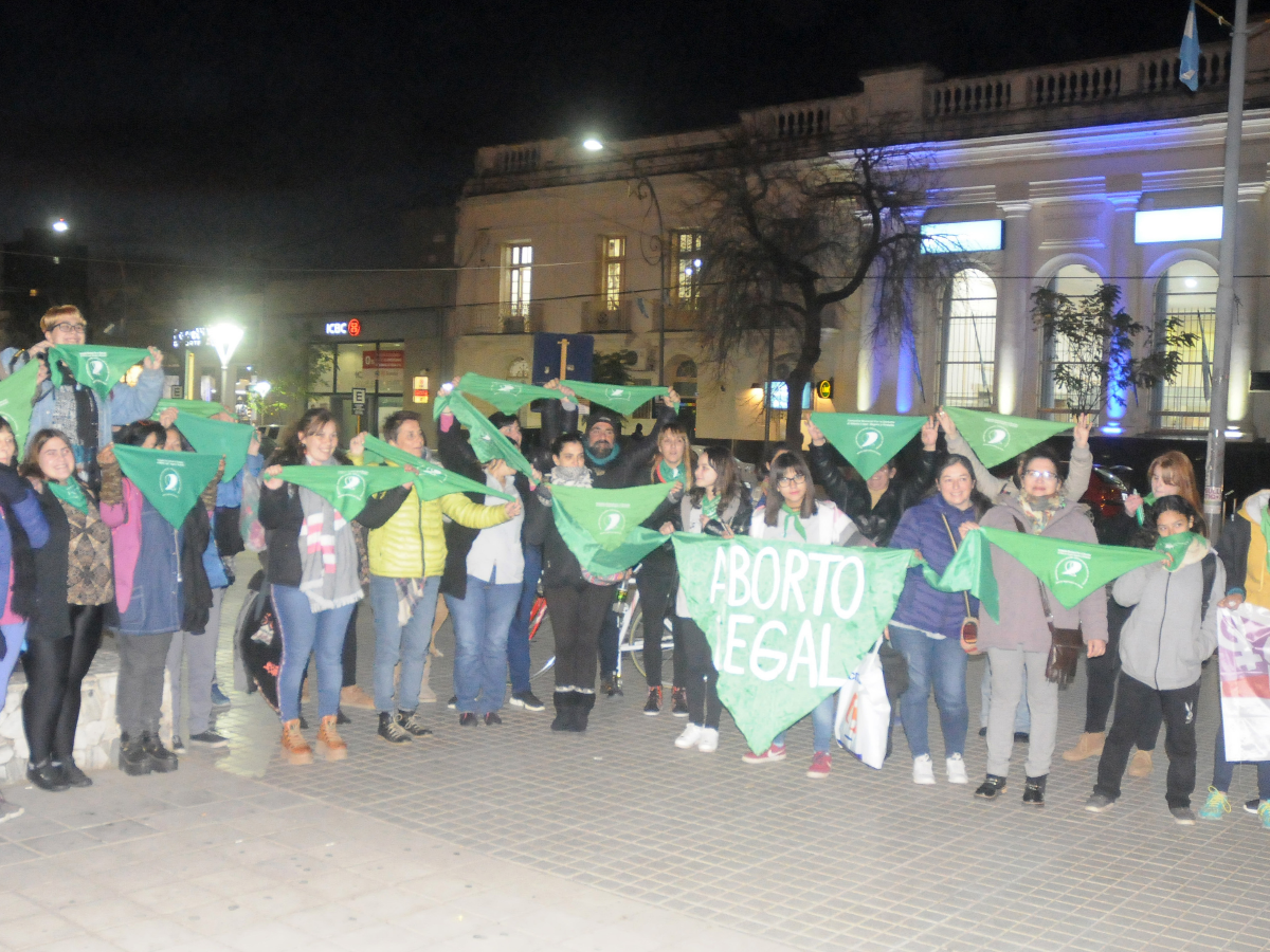 Aborto legal: pañuelazo para exigir aprobación del Senado 