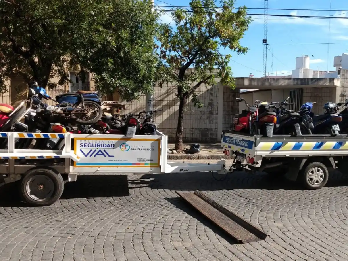 Trasladaron motos incautadas en operativos