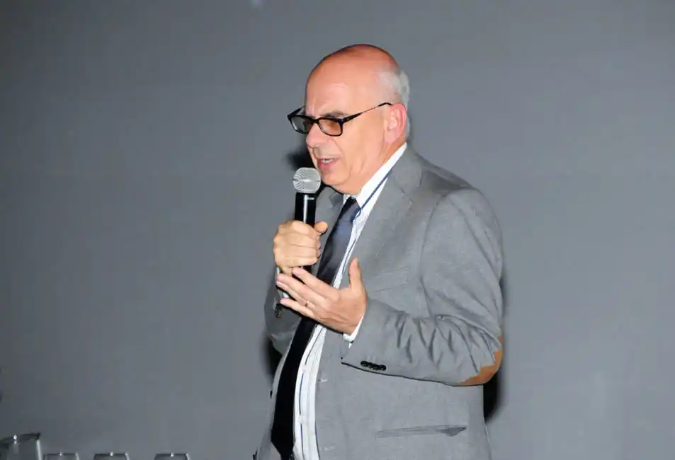Médico especializado en violencia familiar aseguró  que la gente se anima más a denunciar