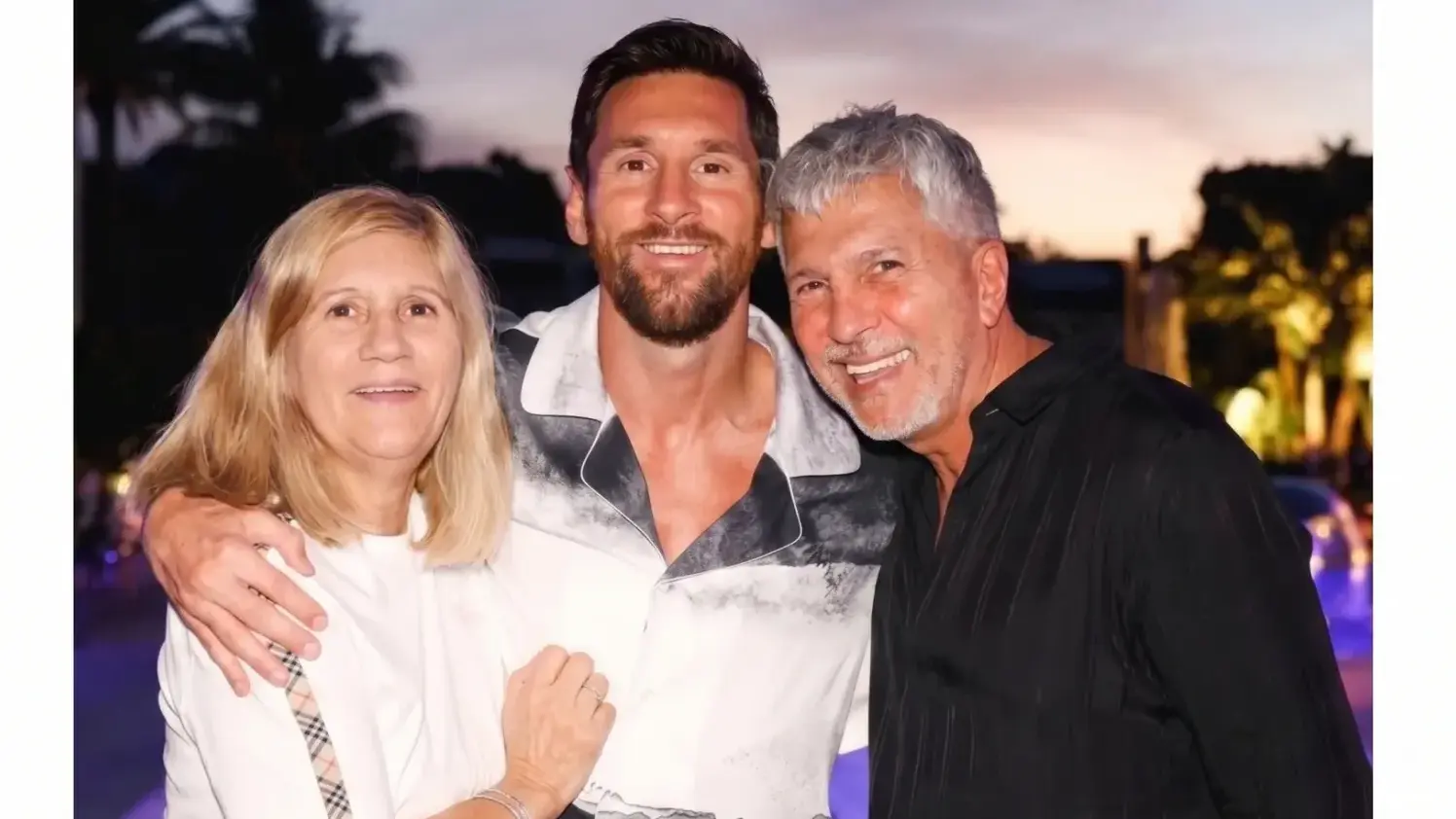 Con su hijo y su amada esposa