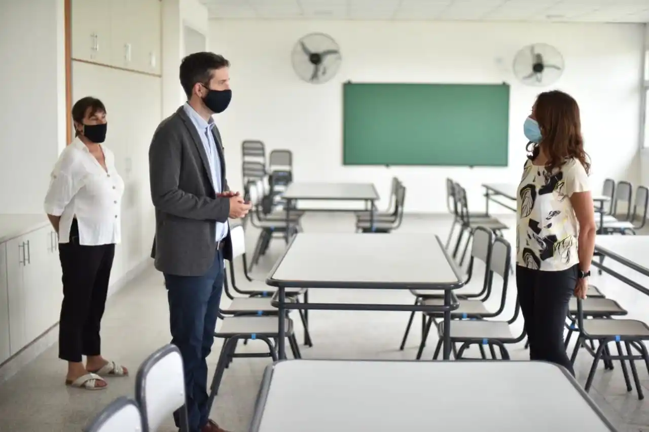 Un 16,3% de escuelas entrerrianas notificó casos de covid-19