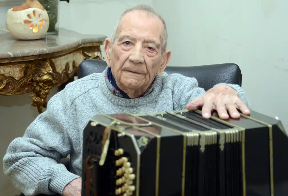 Aníbal Marino fue uno de los integrantes del Conjunto Municipal de Bandoneones