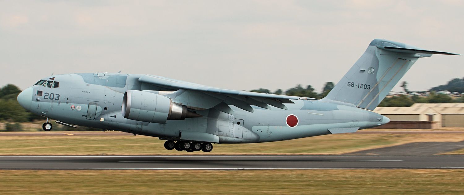 Japón se suma al rescate en Afganistán con un C2 y dos C-130