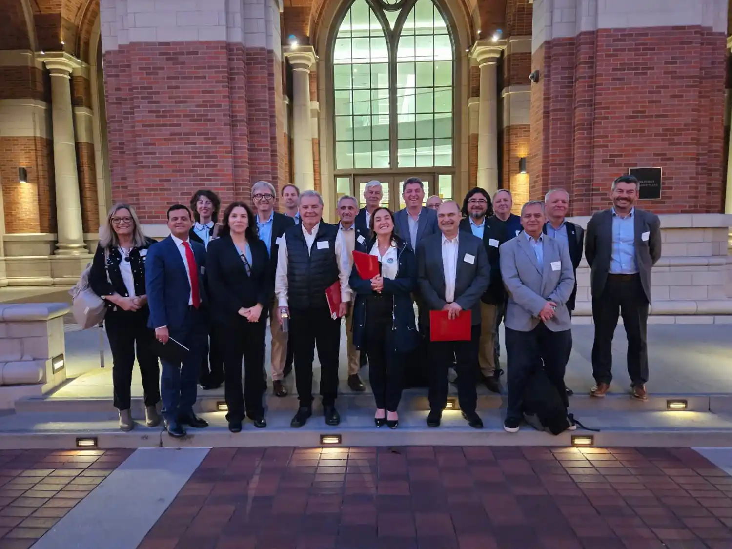 Toloza en la gira a universidades de Estados Unidos junto a autoridades del gobierno de Córdoba y miembros del Foro de Rectores