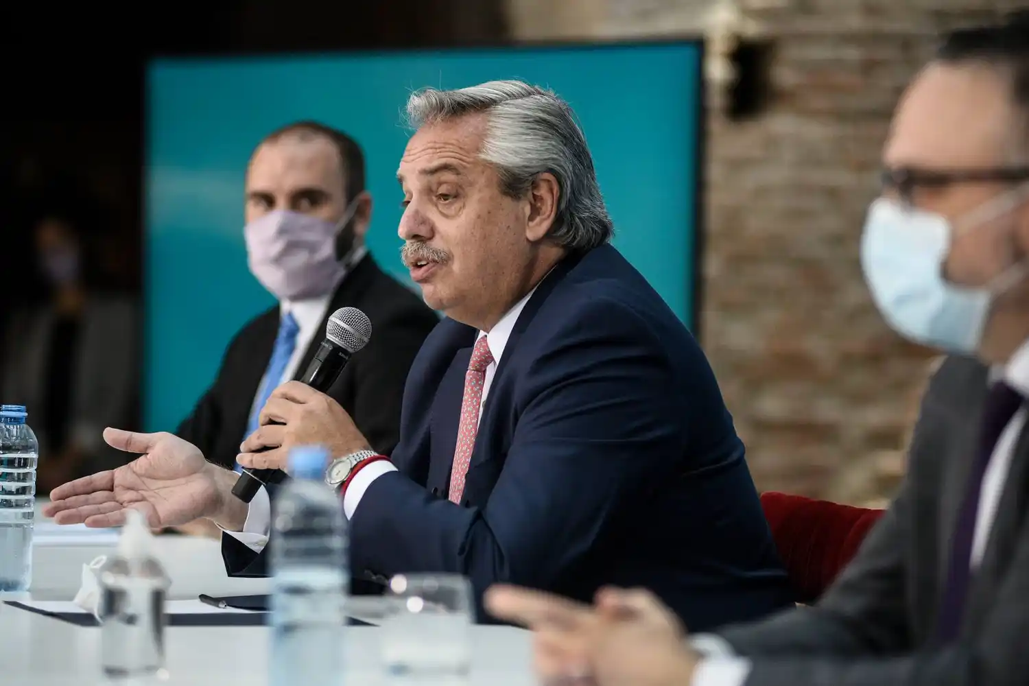 Definen el decreto que elevará el piso del impuesto a las ganancias a $ 175.000 para los salarios