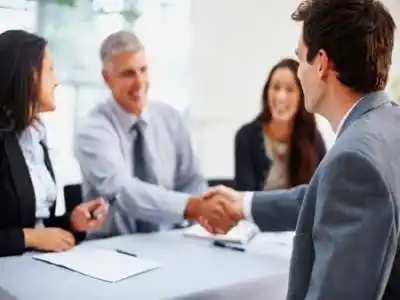 Los salarios del sector privado cayeron 5% en el primer trimestre