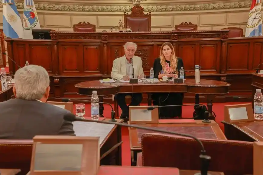 Comisión de Acuerdos