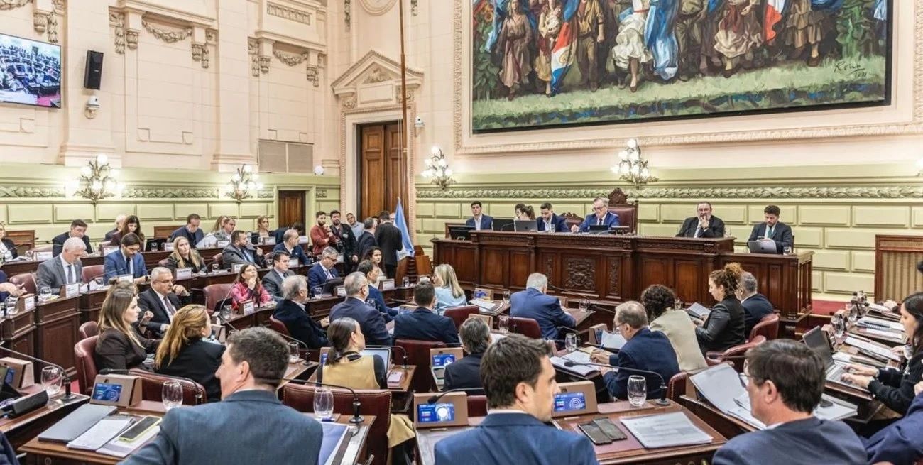 La Convención aprobó la reelección y otras facultades para el gobernador santafesino.