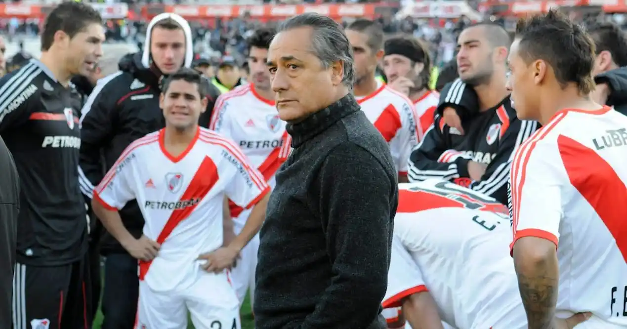 Hace diez años, River descendía a la B Nacional.