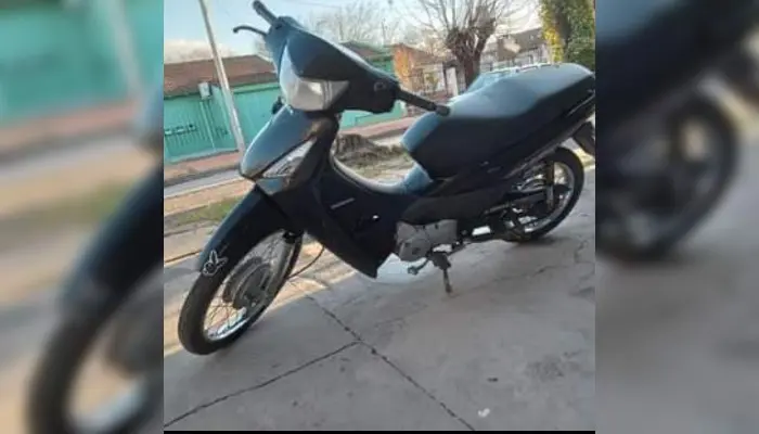 Buscan moto robada
