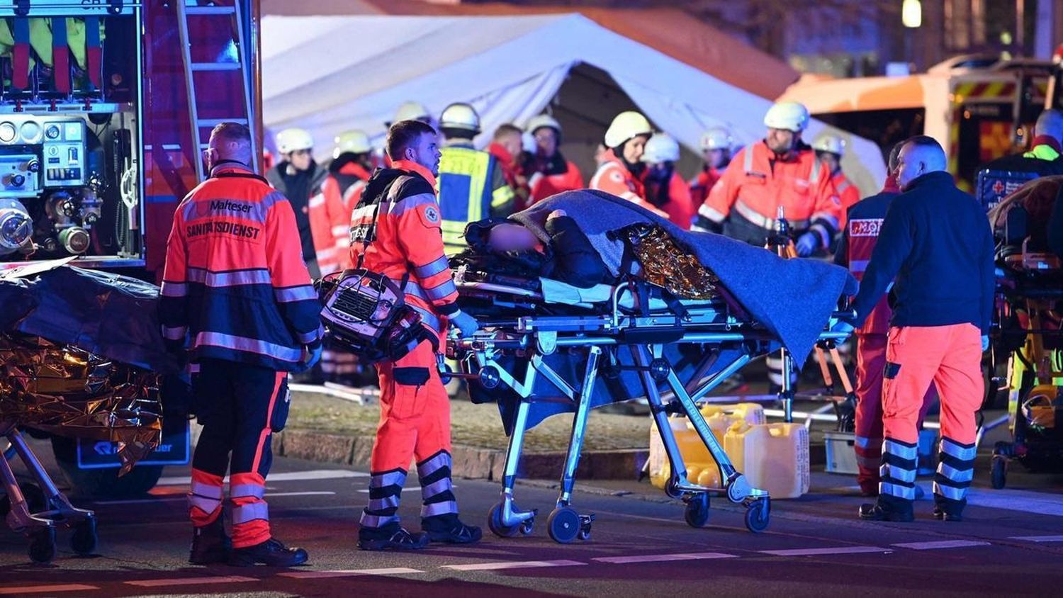 HORROR en mercado navideño en Alemania: atropellamiento masivo deja 5 muertos y 200 heridos