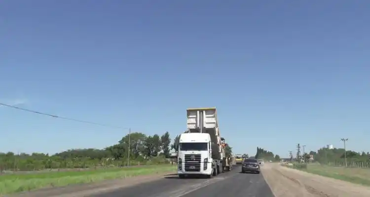 Terminan ruta 1001 y aparecen baches