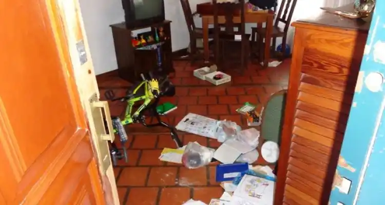 Asalto en Perón al 200 a las 11 de la mañana